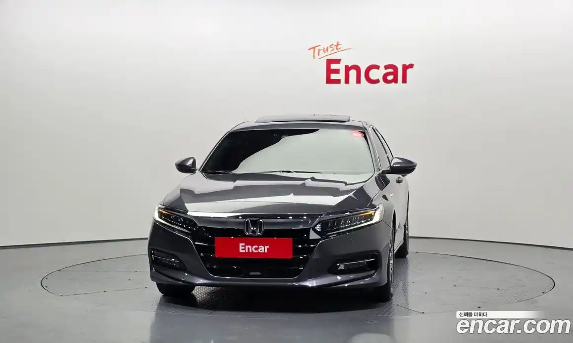 Honda Accord 2019 2.0 Автомат в Москве № 232929, фото 3