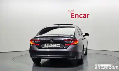 Honda Accord 2019 2.0 Автомат в Москве № 232929, миниатюра 4