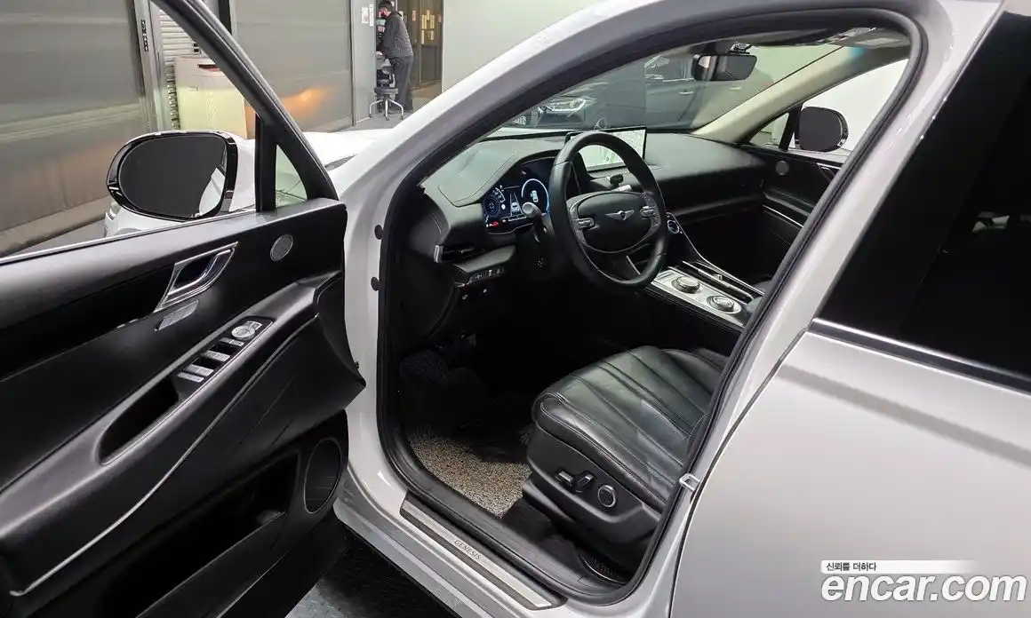 Genesis GV80 2023 2.5 Автомат в Москве № 23306, фото 16