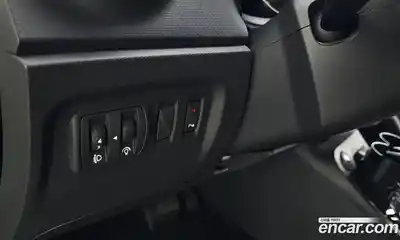 Renault QM3 2015 1.5 Автомат в Москве № 242222, миниатюра 12