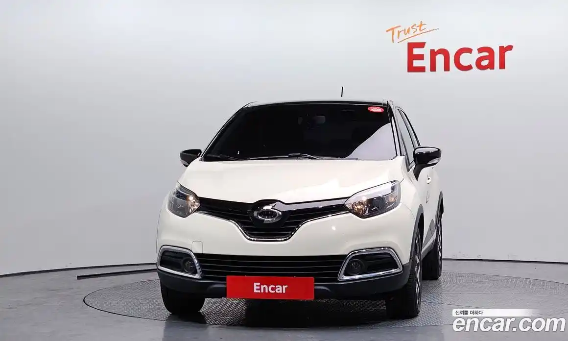 Renault QM3 2015 1.5 Автомат в Москве № 242222, фото 13