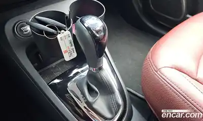 Renault QM3 2015 1.5 Автомат в Москве № 242222, миниатюра 2