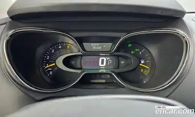 Renault QM3 2015 1.5 Автомат в Москве № 242222, миниатюра 6