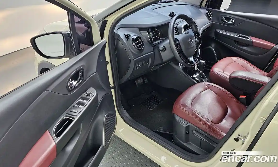 Renault QM3 2015 1.5 Автомат в Москве № 242222, фото 7