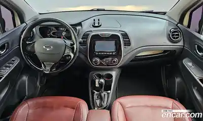 Renault QM3 2015 1.5 Автомат в Москве № 242222, миниатюра 9