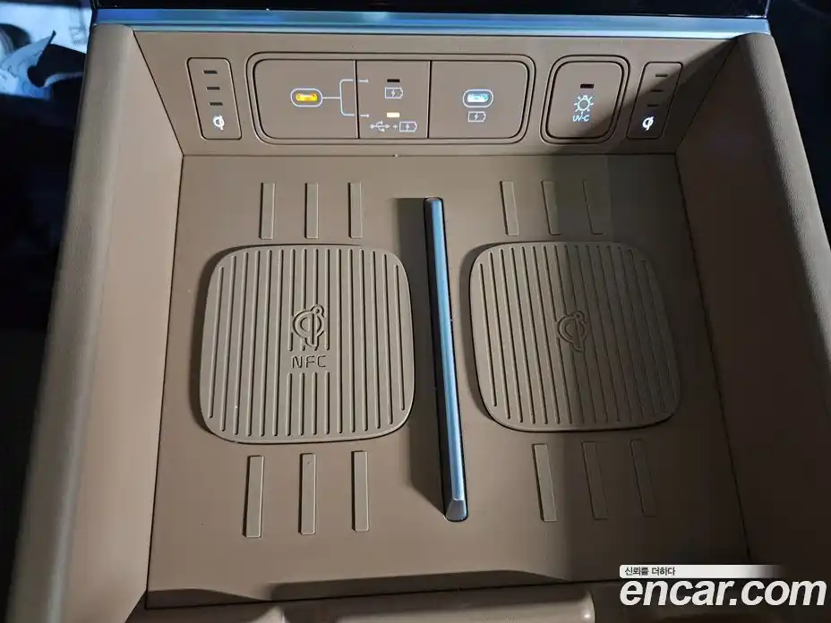 Hyundai Santa Fe 2024 1.6 Автомат в Москве № 246157, фото 18