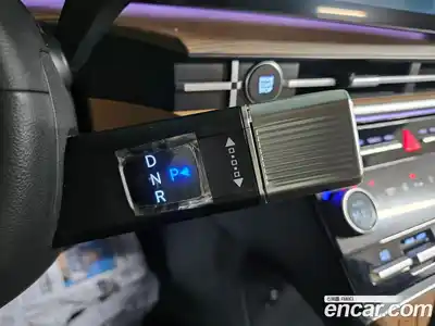 Hyundai Santa Fe 2024 1.6 Автомат в Москве № 246157, миниатюра 9