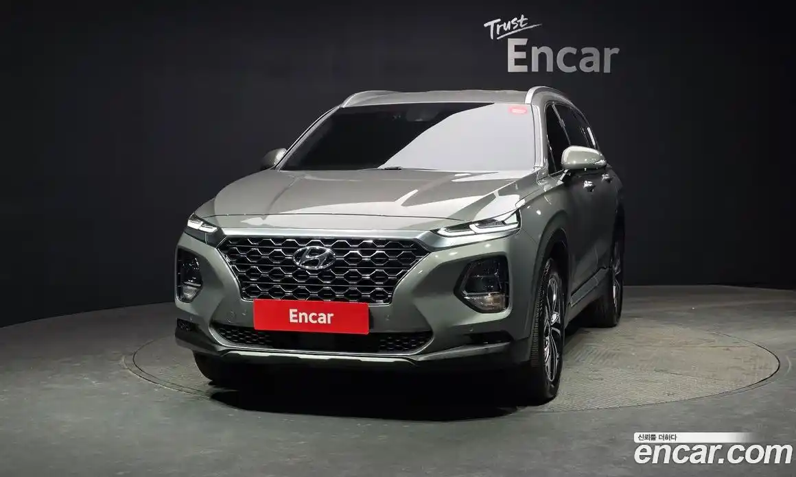 Hyundai Santa Fe 2020 2.0 Автомат в Москве № 2478, фото 13