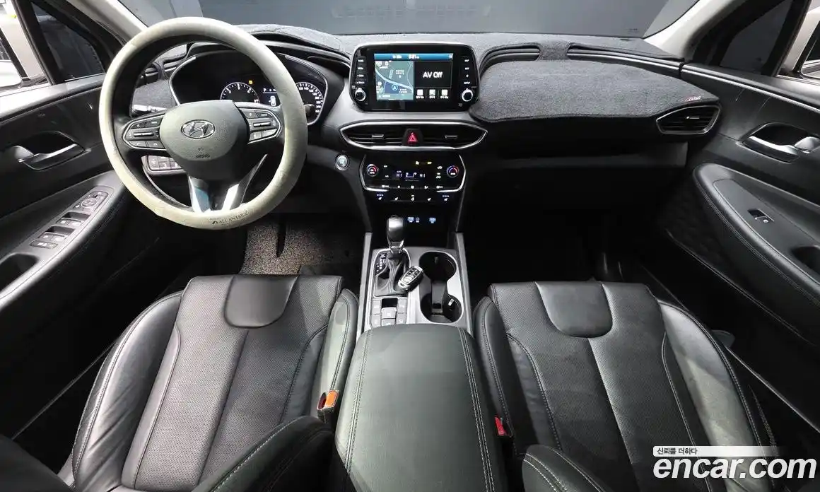 Hyundai Santa Fe 2020 2.0 Автомат в Москве № 2478, фото 20