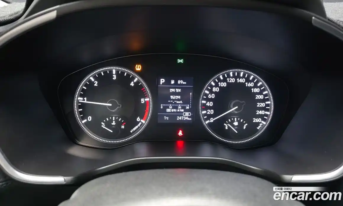 Hyundai Santa Fe 2020 2.0 Автомат в Москве № 2478, фото 6