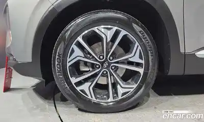 Hyundai Santa Fe 2020 2.0 Автомат в Москве № 2478, миниатюра 8