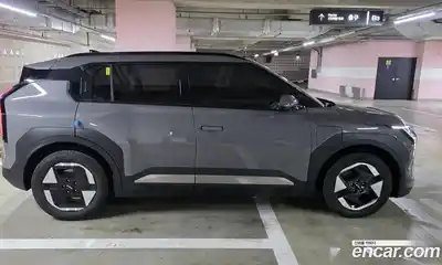 Kia EV3 2025 0.2 Автомат в Москве № 248895, миниатюра 9