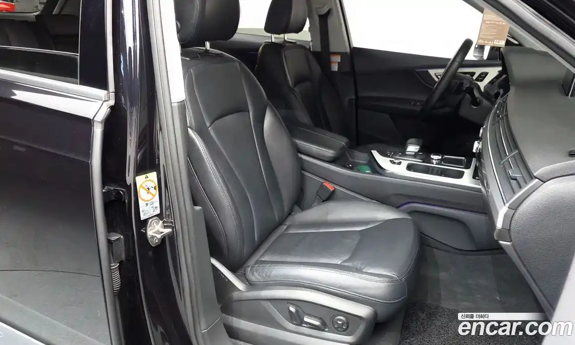 Audi Q7 2019 2.0 Автомат в Москве № 249299, фото 16