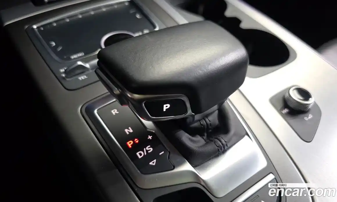 Audi Q7 2019 2.0 Автомат в Москве № 249299, фото 17