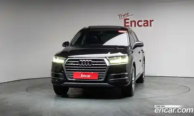 Audi Q7 2019 2.0 Автомат в Москве № 249299, миниатюра 4