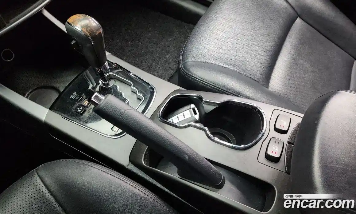 SsangYong Korando 2016 2.2 Автомат в Москве № 25216, фото 20