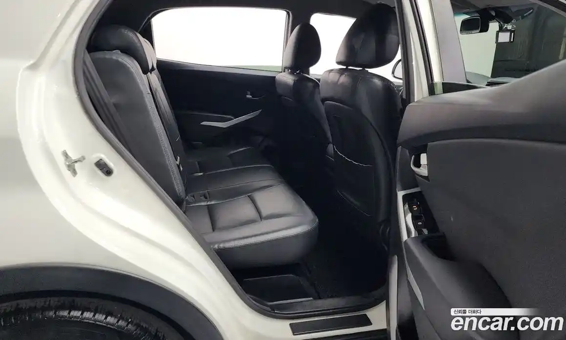 SsangYong Korando 2016 2.2 Автомат в Москве № 25216, фото 8