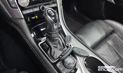 Infiniti Q50 2018 3.5 Автомат в Москве № 256144, миниатюра 9
