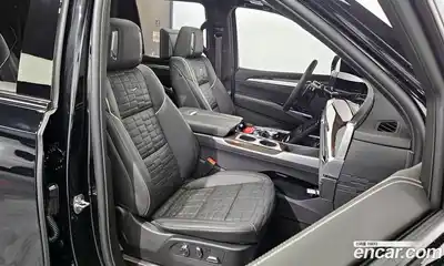 Cadillac Escalade 2025 6.2 Автомат в Москве № 256345, миниатюра 2