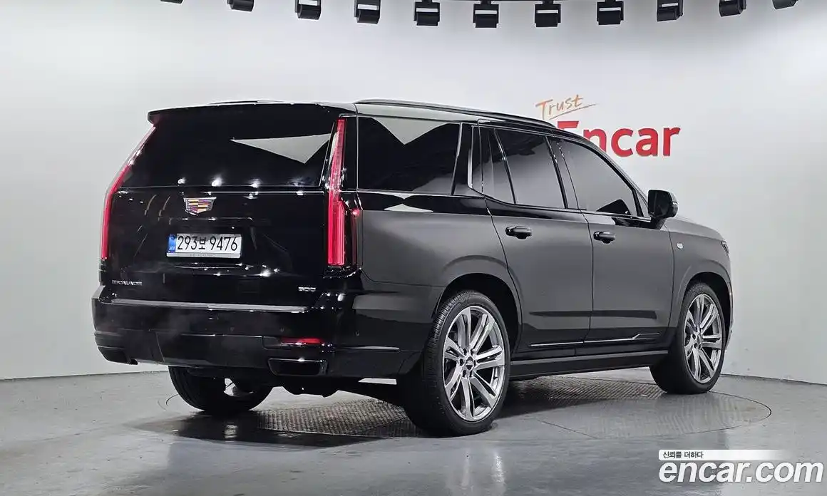 Cadillac Escalade 2025 6.2 Автомат в Москве № 256345, фото 4