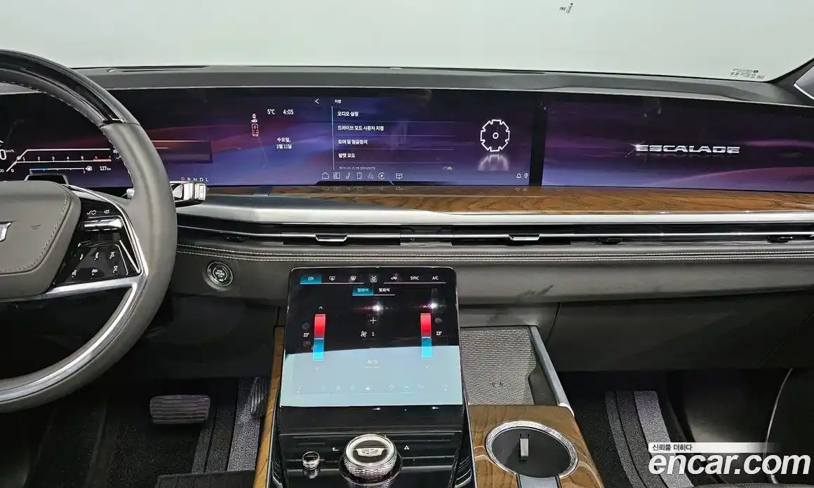 Cadillac Escalade 2025 6.2 Автомат в Москве № 256345, фото 9