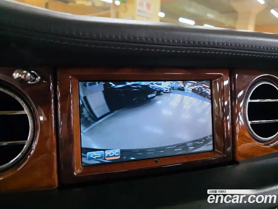 Rolls-Royce Phantom 2007 6.7 Автомат в Москве № 256734, фото 13