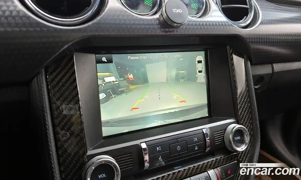 Ford Mustang 2016 2.3 Автомат в Москве № 257018, фото 3