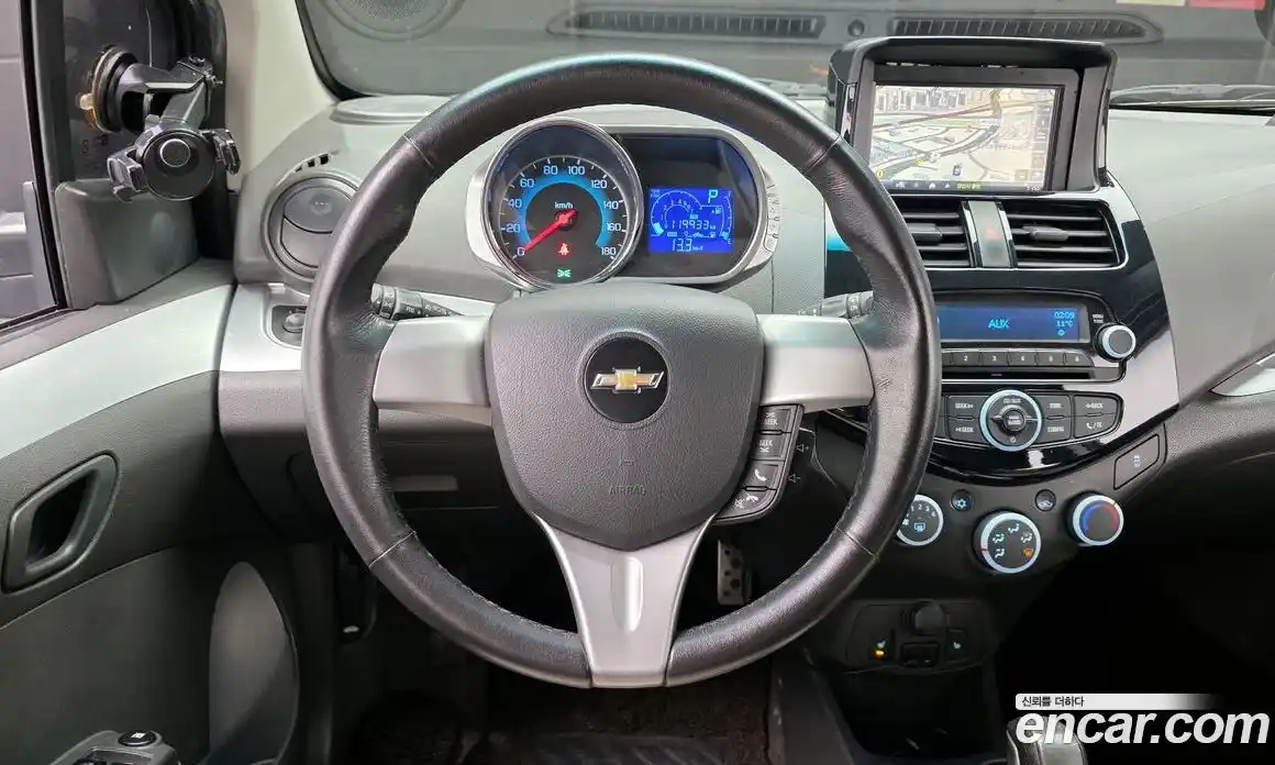Chevrolet Spark 2014 1.0 Автомат в Москве № 25783, фото 14