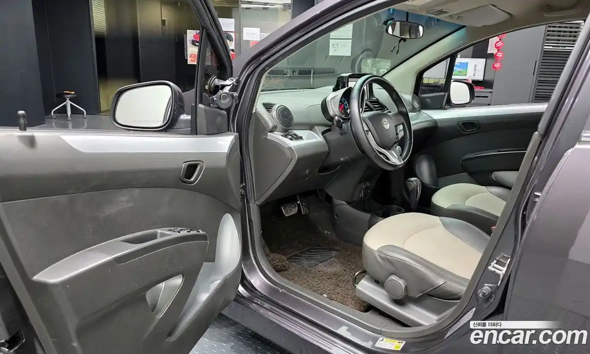 Chevrolet Spark 2014 1.0 Автомат в Москве № 25783, фото 15