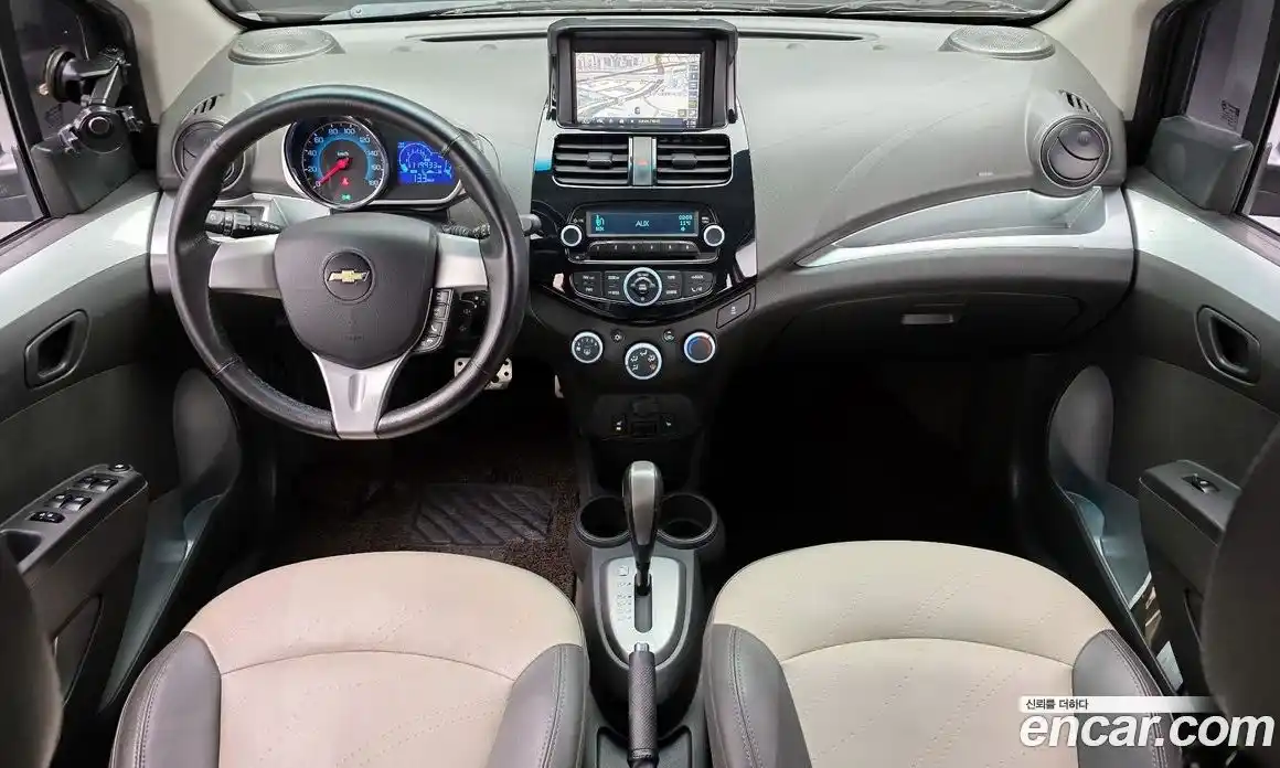 Chevrolet Spark 2014 1.0 Автомат в Москве № 25783, фото 17