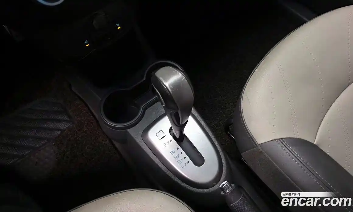 Chevrolet Spark 2014 1.0 Автомат в Москве № 25783, фото 18