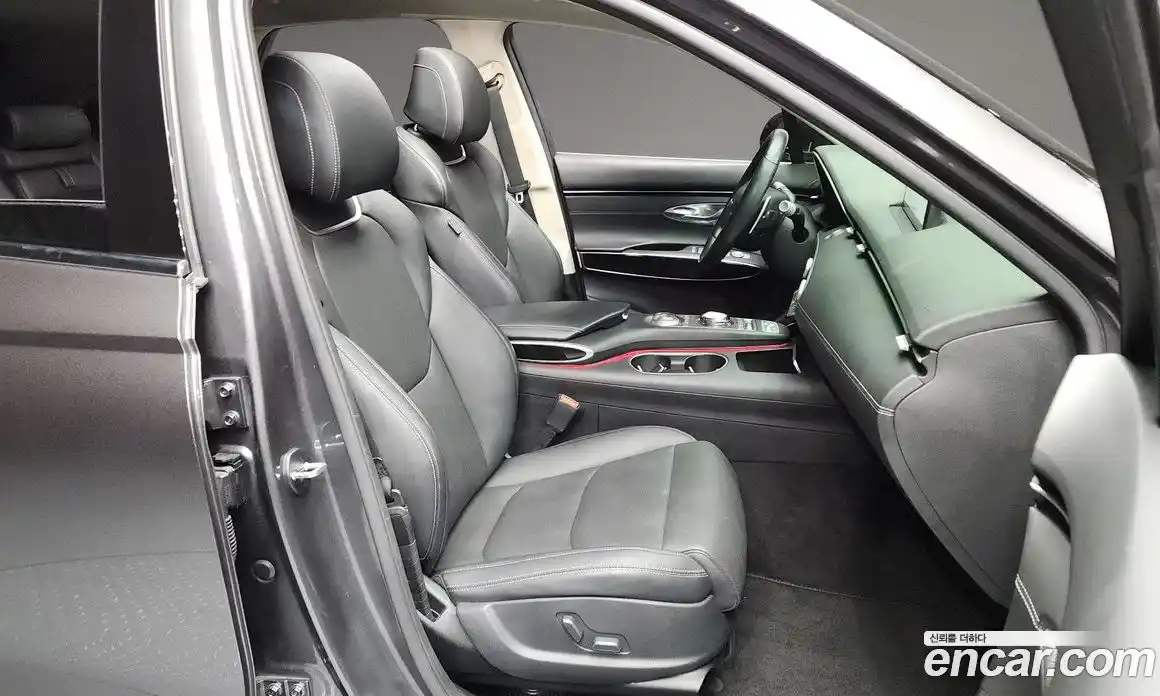 Genesis GV70 2022 2.5 Автомат в Москве № 26653, фото 10