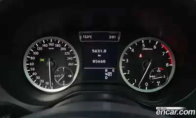 Infiniti Q30 2019 2.0 Автомат в Москве № 267457, миниатюра 3