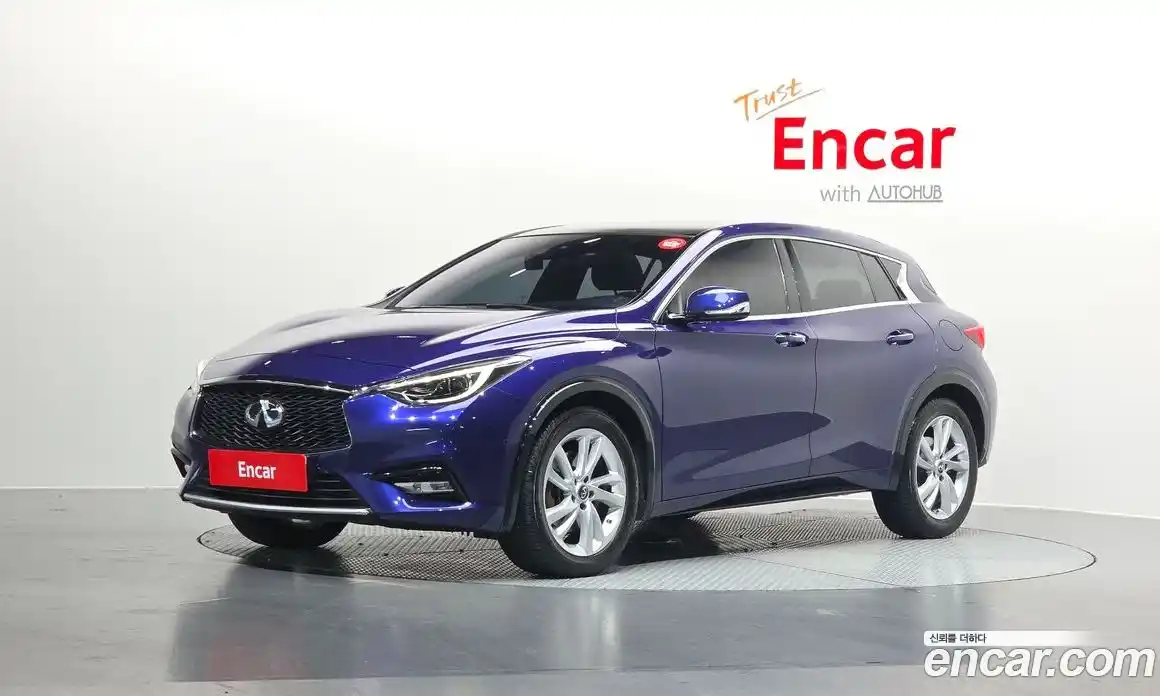 Infiniti Q30 2019 2.0 Автомат в Москве № 267457, фото 7