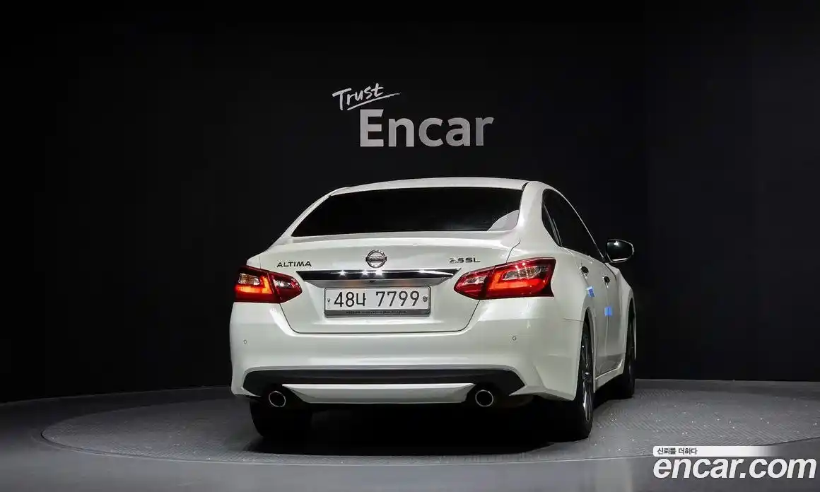 Nissan Altima 2017 2.5 Автомат в Москве № 284983, фото 11