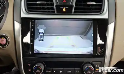 Nissan Altima 2017 2.5 Автомат в Москве № 284983, миниатюра 7