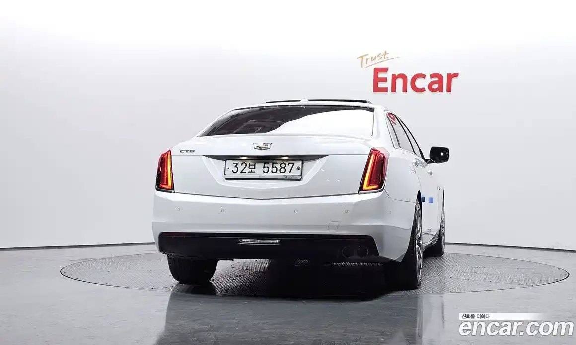 Cadillac CT6 2018 2.0 Автомат в Москве № 285584, фото 12