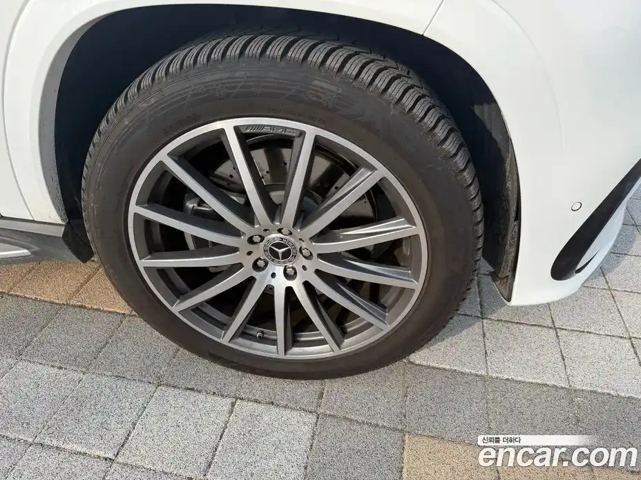 Mercedes-Benz GLS-Class 2024 3.0 Автомат в Москве № 286421, фото 11