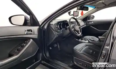 Kia K5 2011 2.0 Автомат в Москве № 287916, миниатюра 3