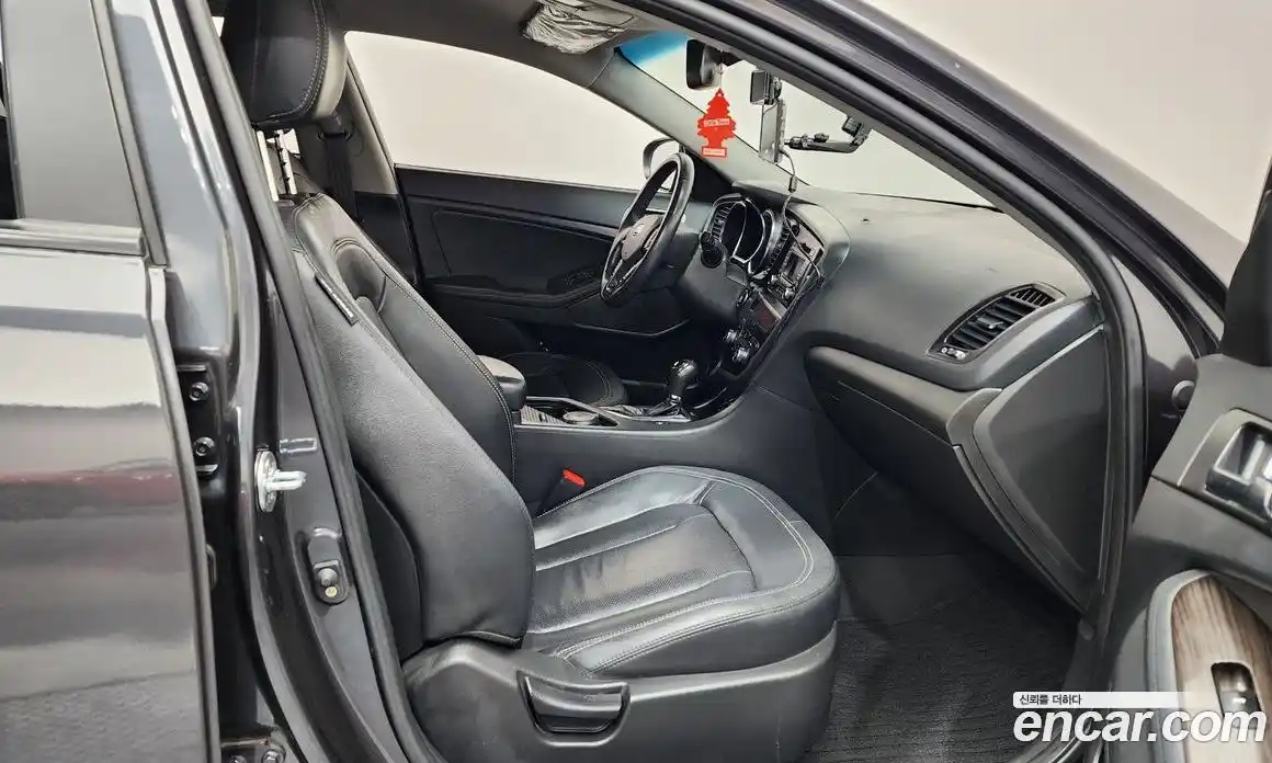 Kia K5 2011 2.0 Автомат в Москве № 287916, фото 5