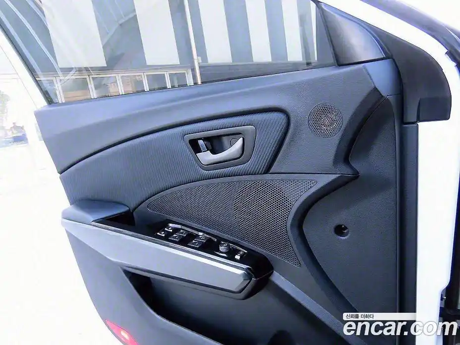 SsangYong TIBOLI 2022 1.5 Автомат в Москве № 29459, фото 11