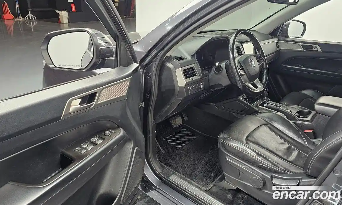 SsangYong Rexton 2018 2.2 Автомат в Москве № 29476, фото 8