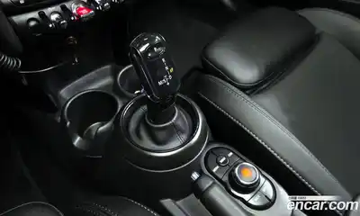 Mini Cooper 2022 1.5 Автомат в Москве № 299595, миниатюра 7