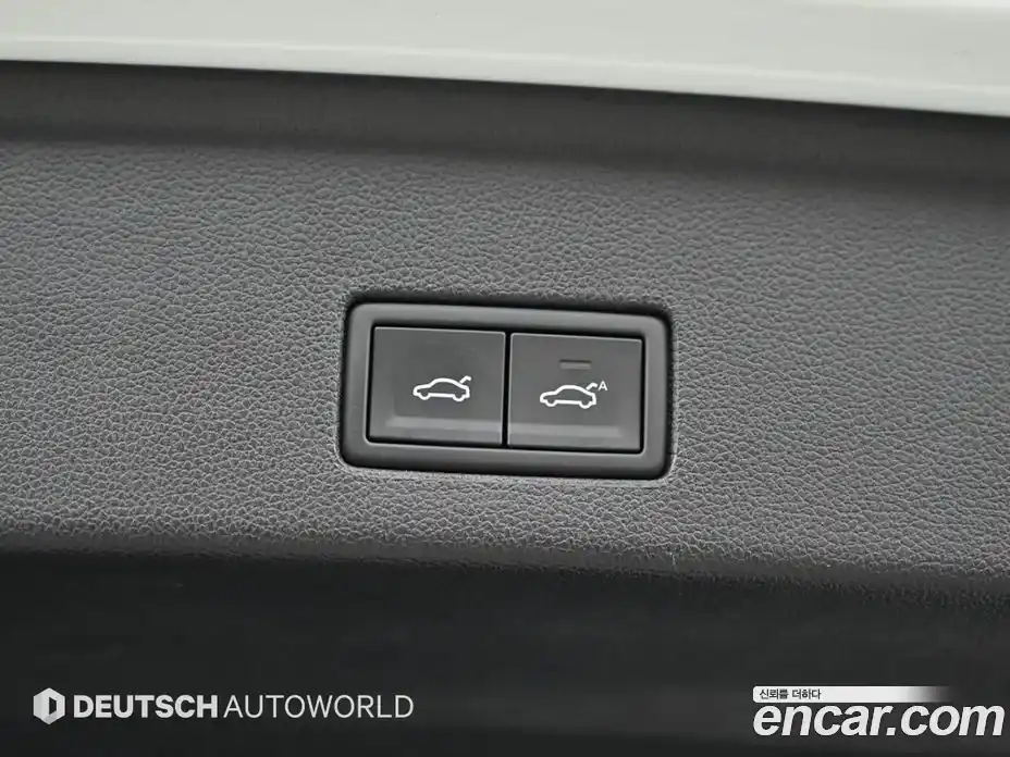 Volkswagen Touareg 2023 3.0 Автомат в Москве № 301795, фото 19