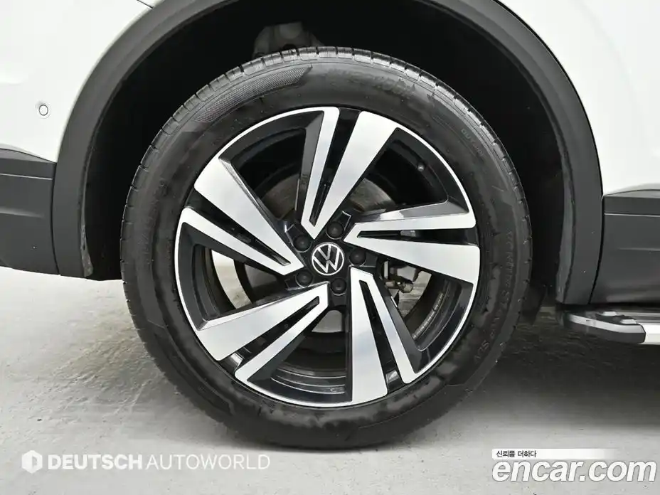 Volkswagen Touareg 2023 3.0 Автомат в Москве № 301795, фото 5