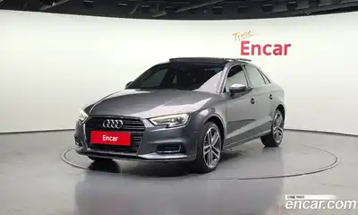 Audi A3 2019 2.0 Автомат в Москве № 312170, миниатюра 4