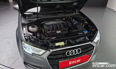 Audi A3 2019 2.0 Автомат в Москве № 312170, миниатюра 6