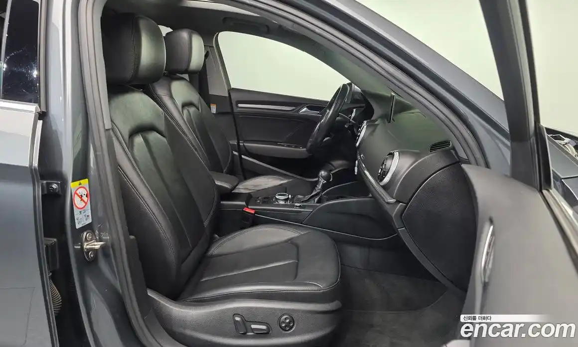 Audi A3 2019 2.0 Автомат в Москве № 312170, фото 8