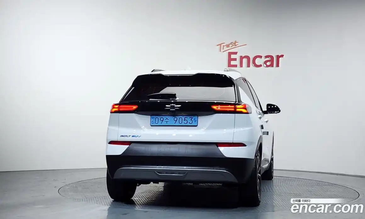 Chevrolet 볼트 EUV 2022 0.2 Автомат в Москве № 314136, фото 3