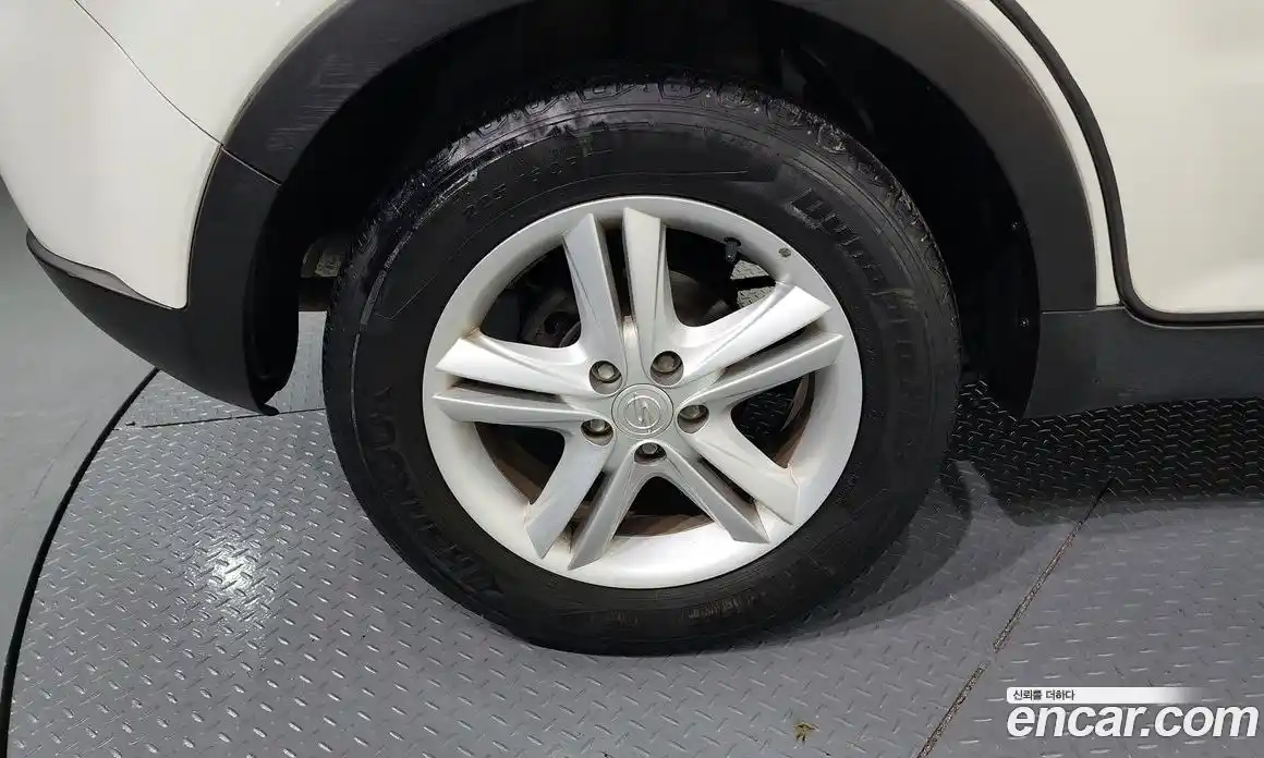 SsangYong Korando 2015 2.0 Автомат в Москве № 31470, фото 12